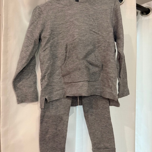 Modern Moments Gray Kids' Sweater Top and Pants Set - Picture 1 of 4